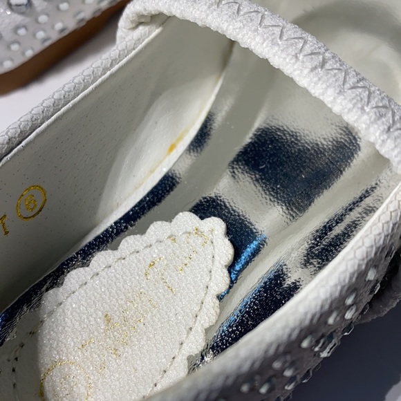 Dream Paris Slip-on Flats - Picture 7 of 9